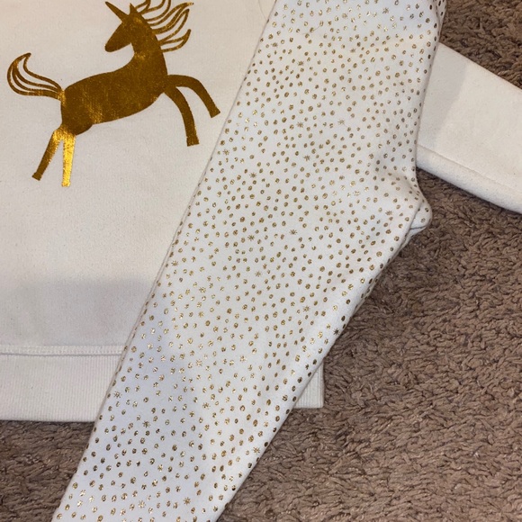 NEW Cream Sweater with Gold Unicorn & Fleece pants - Picture 15 of 16